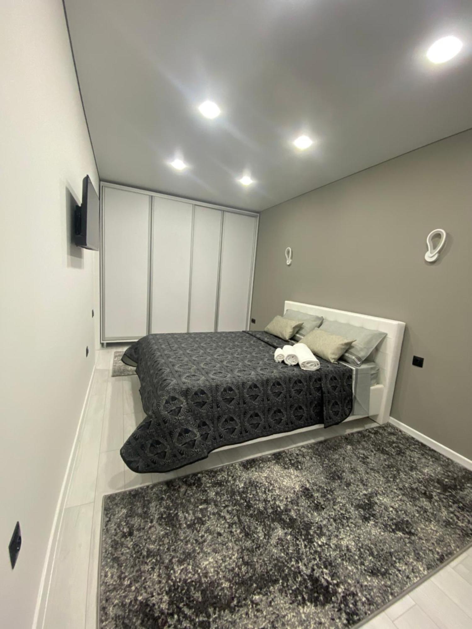 Aparthotel Edinet-Аренда Квартир Единец Ngoại thất bức ảnh